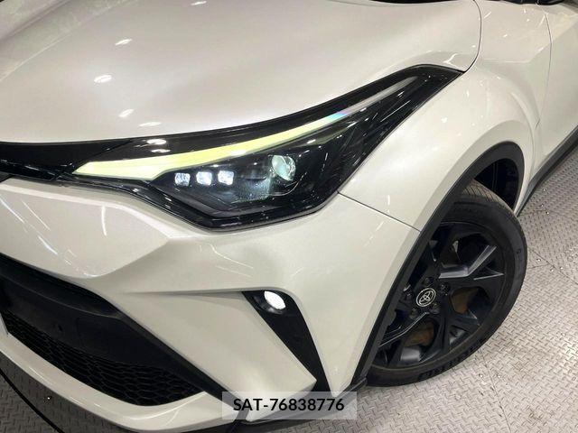 Toyota C-HR 2021-08 7615458-11