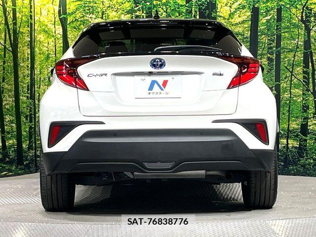 Toyota C-HR 2021-08 7615458-14