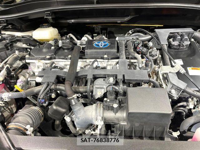 Toyota C-HR 2021-08 7615458-17