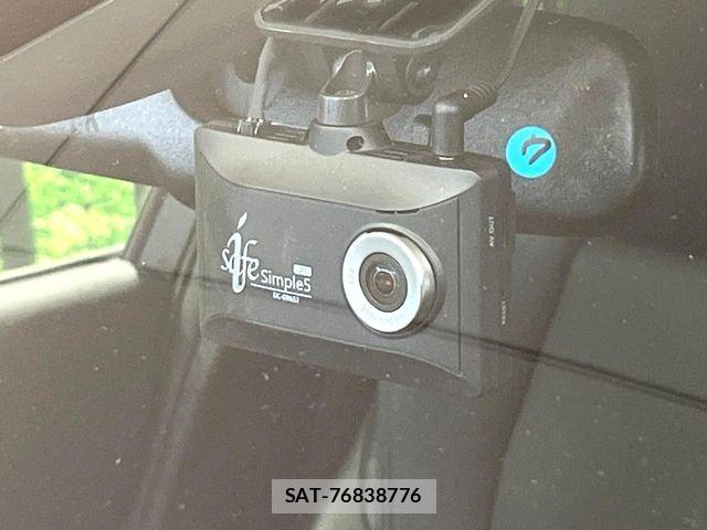 Toyota C-HR 2021-08 7615458-5