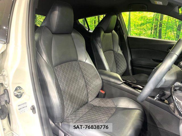 Toyota C-HR 2021-08 7615458-7