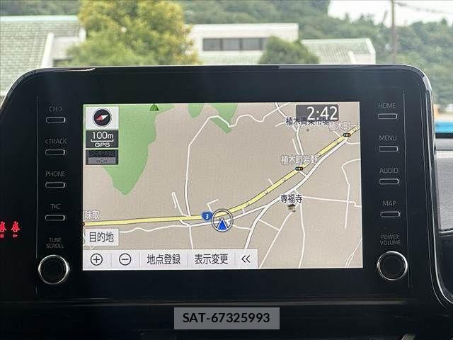 Toyota C-HR 2022-02 7615460-2