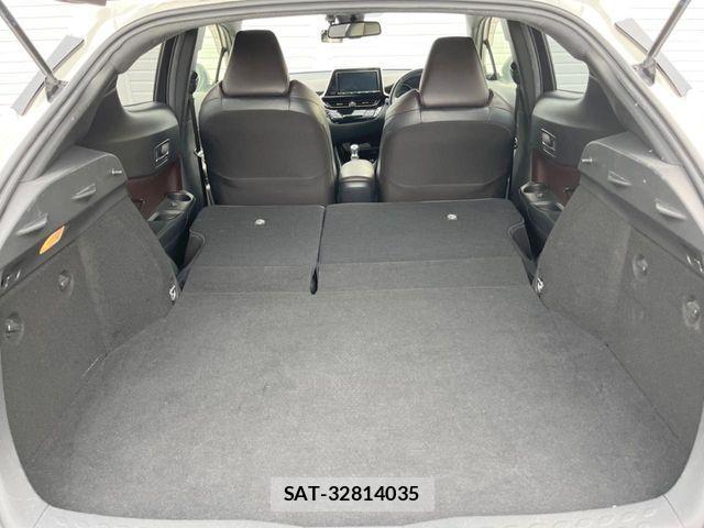 Toyota C-HR 2017-06 7615487-10