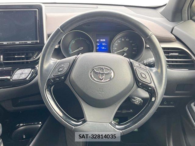 Toyota C-HR 2017-06 7615487-13