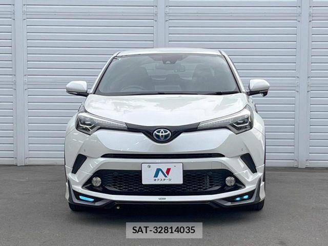 Toyota C-HR 2017-06 7615487-14