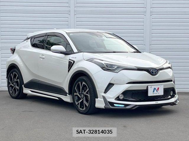 Toyota C-HR 2017-06 7615487-16
