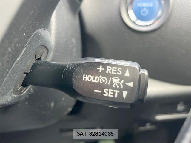 Toyota C-HR 2017-06 7615487-6