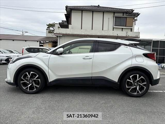 Toyota C-HR 2019-10 7615476-10