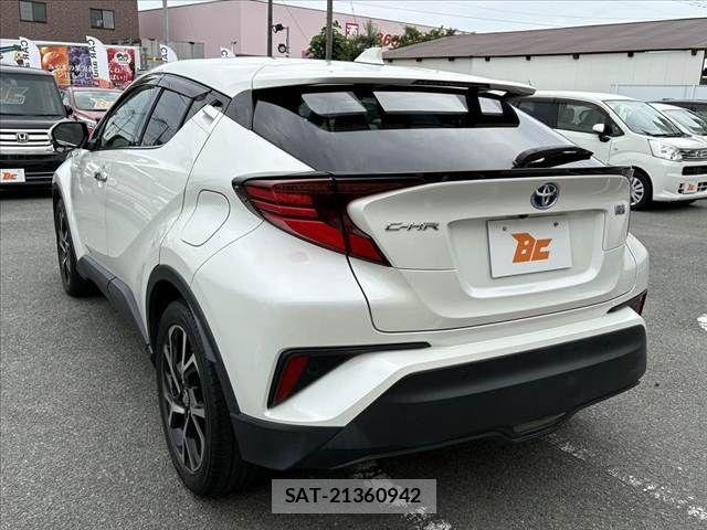Toyota C-HR 2019-10 7615476-14