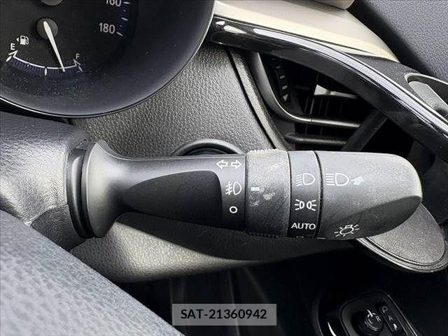 Toyota C-HR 2019-10 7615476-28