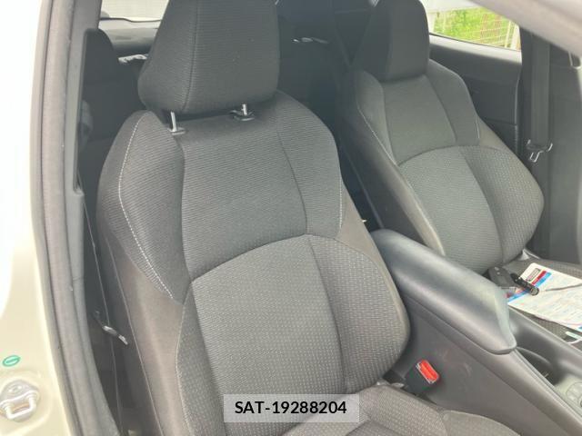 Toyota C-HR 2017-05 7615500-11