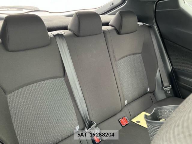 Toyota C-HR 2017-05 7615500-12