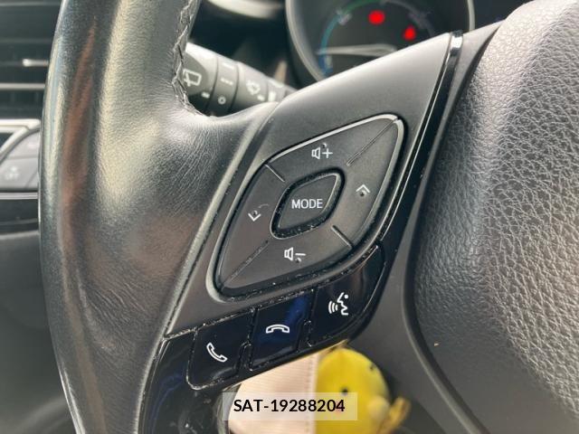Toyota C-HR 2017-05 7615500-17