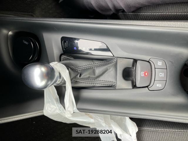 Toyota C-HR 2017-05 7615500-24