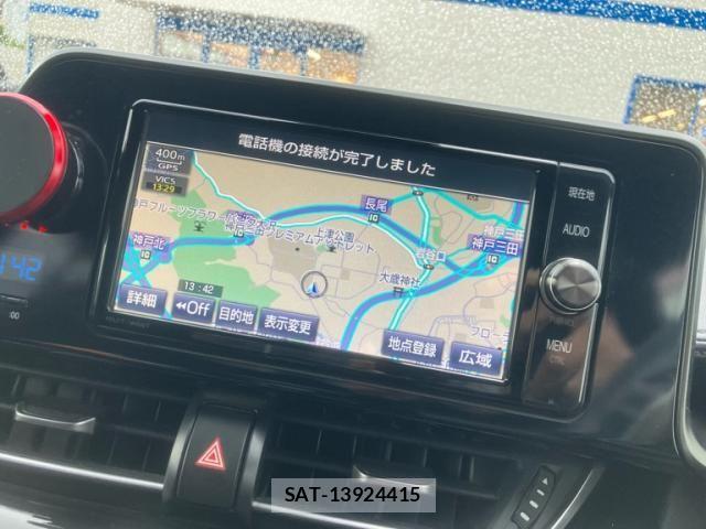 Toyota C-HR 2017-02 7615501-18