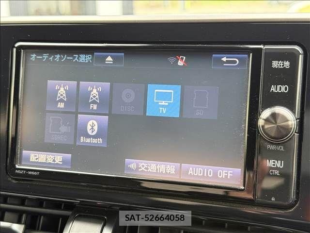 Toyota C-HR 2017-07 7615491-2