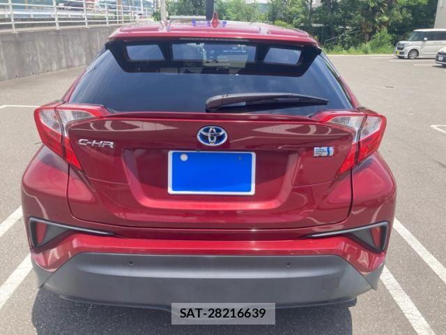 Toyota C-HR 2017-05 7615493-3