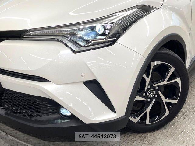 Toyota C-HR 2019-10 7615473-11