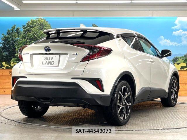 Toyota C-HR 2019-10 7615473-16