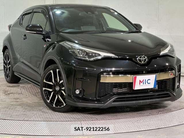 Toyota C-HR 2020-08 7615464-1