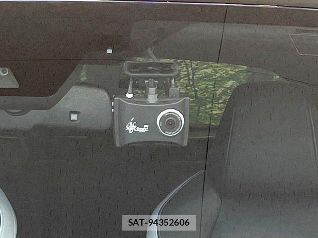 Toyota C-HR 2019-09 7615465-6
