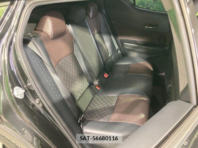 Toyota C-HR 2017-12 7615477-9