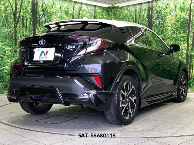 Toyota C-HR 2017-12 7615477-16