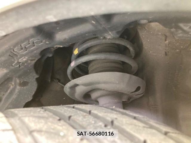 Toyota C-HR 2017-12 7615477-19