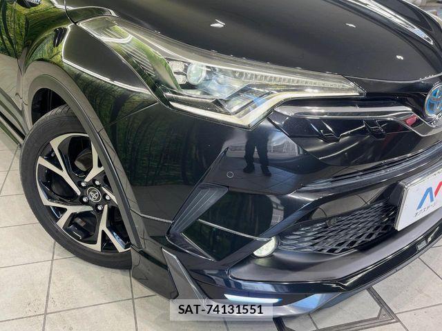 Toyota C-HR 2017-09 7615489-12