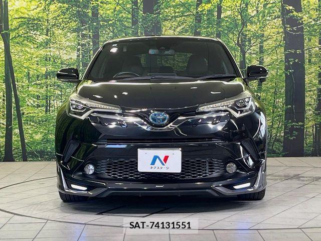 Toyota C-HR 2017-09 7615489-14
