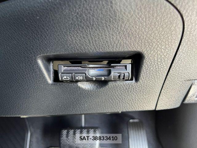 Toyota C-HR 2018-02 7615472-15