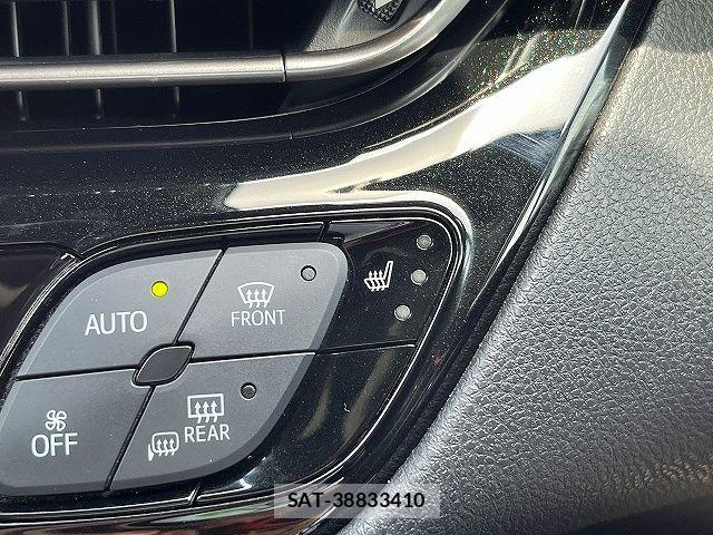Toyota C-HR 2018-02 7615472-21