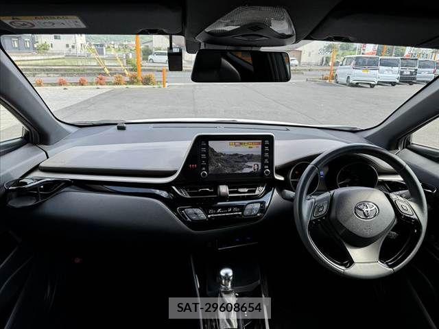 Toyota C-HR 2020-03 7615462-1