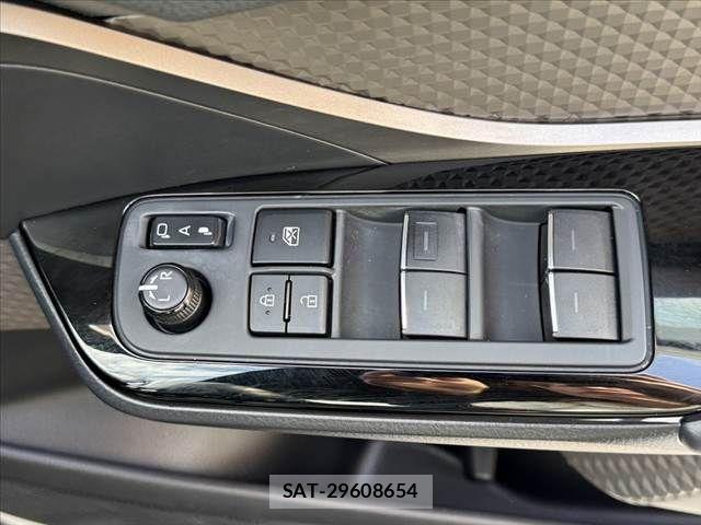 Toyota C-HR 2020-03 7615462-27