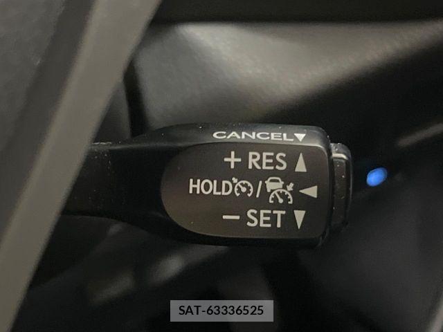 Toyota C-HR 2017-06 7615475-5
