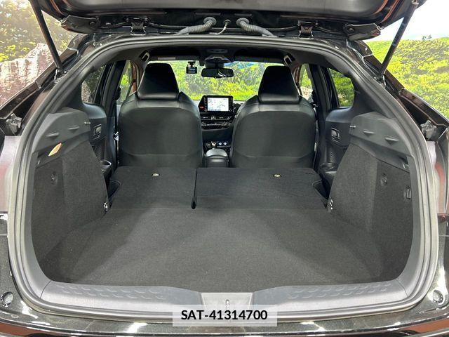 Toyota C-HR 2021-09 7721834-9