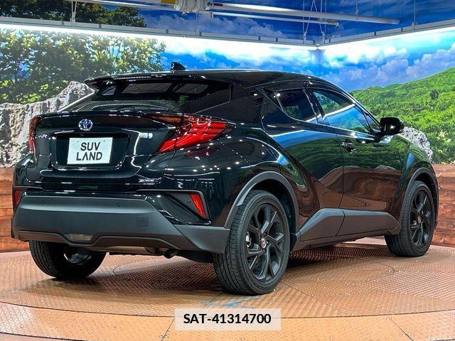 Toyota C-HR 2021-09 7721834-16