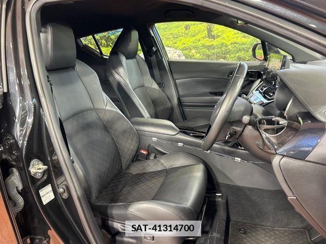 Toyota C-HR 2021-09 7721834-7