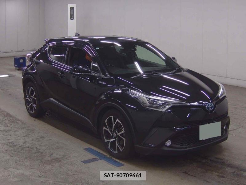 Toyota C-HR 2017-01 7738518-3