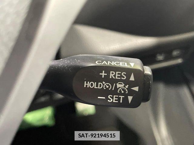 Toyota C-HR 2020-08 7783449-6
