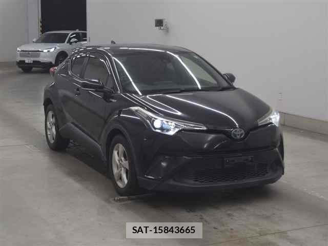 Toyota C-HR 2017-06 7519245-3