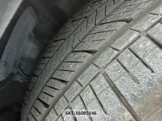 Toyota C-HR 2016-12 7783403-9