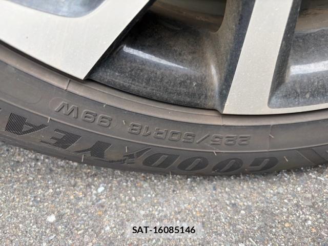 Toyota C-HR 2016-12 7783403-8