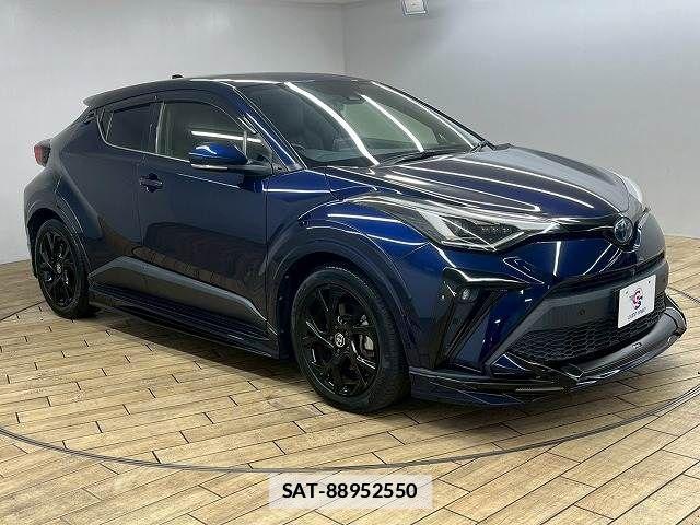 Toyota C-HR 2021-03 7783450-13