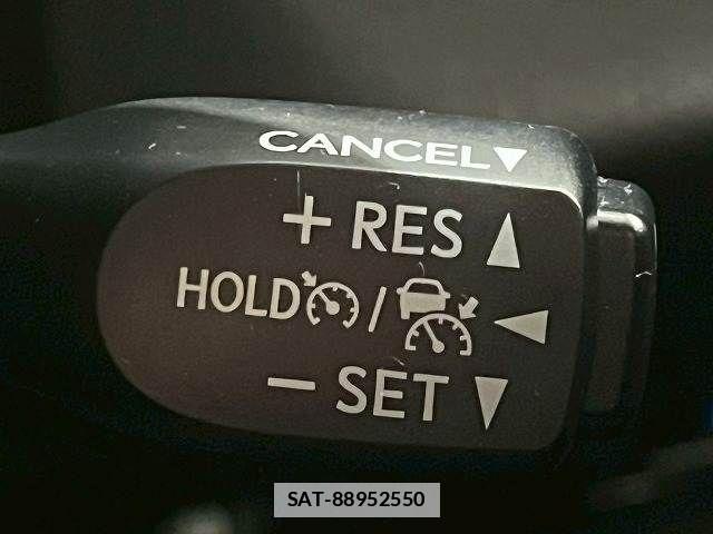 Toyota C-HR 2021-03 7783450-6