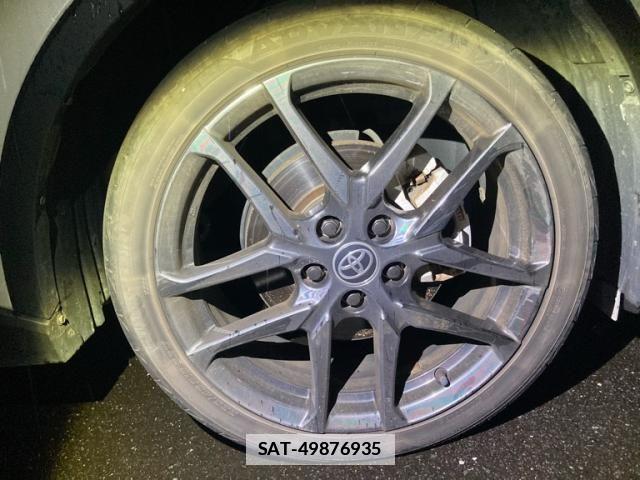 Toyota C-HR 2019-12 7783418-9
