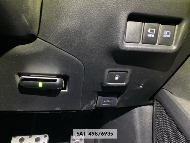 Toyota C-HR 2019-12 7783418-23