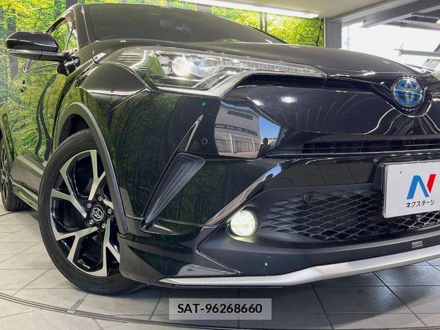 Toyota C-HR 2018-01 7875733-11