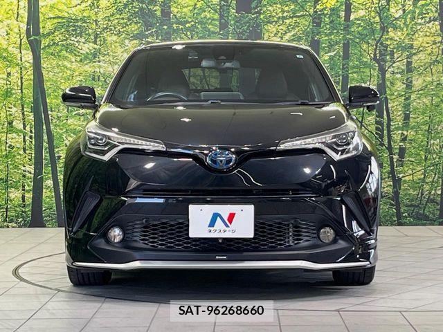 Toyota C-HR 2018-01 7875733-13