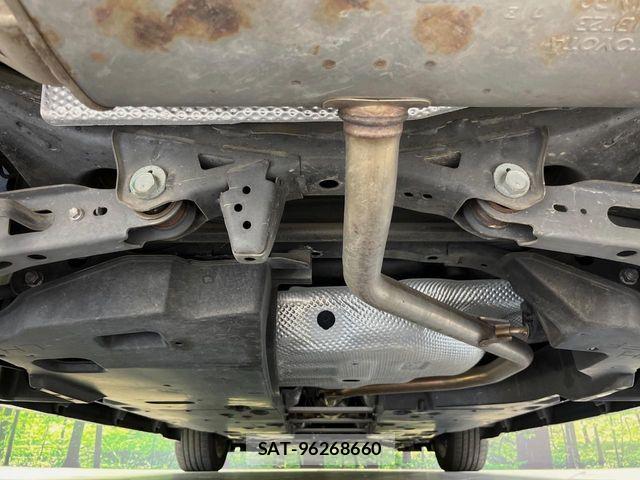 Toyota C-HR 2018-01 7875733-18